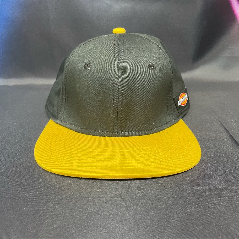 Dickies Core Snapback Hat